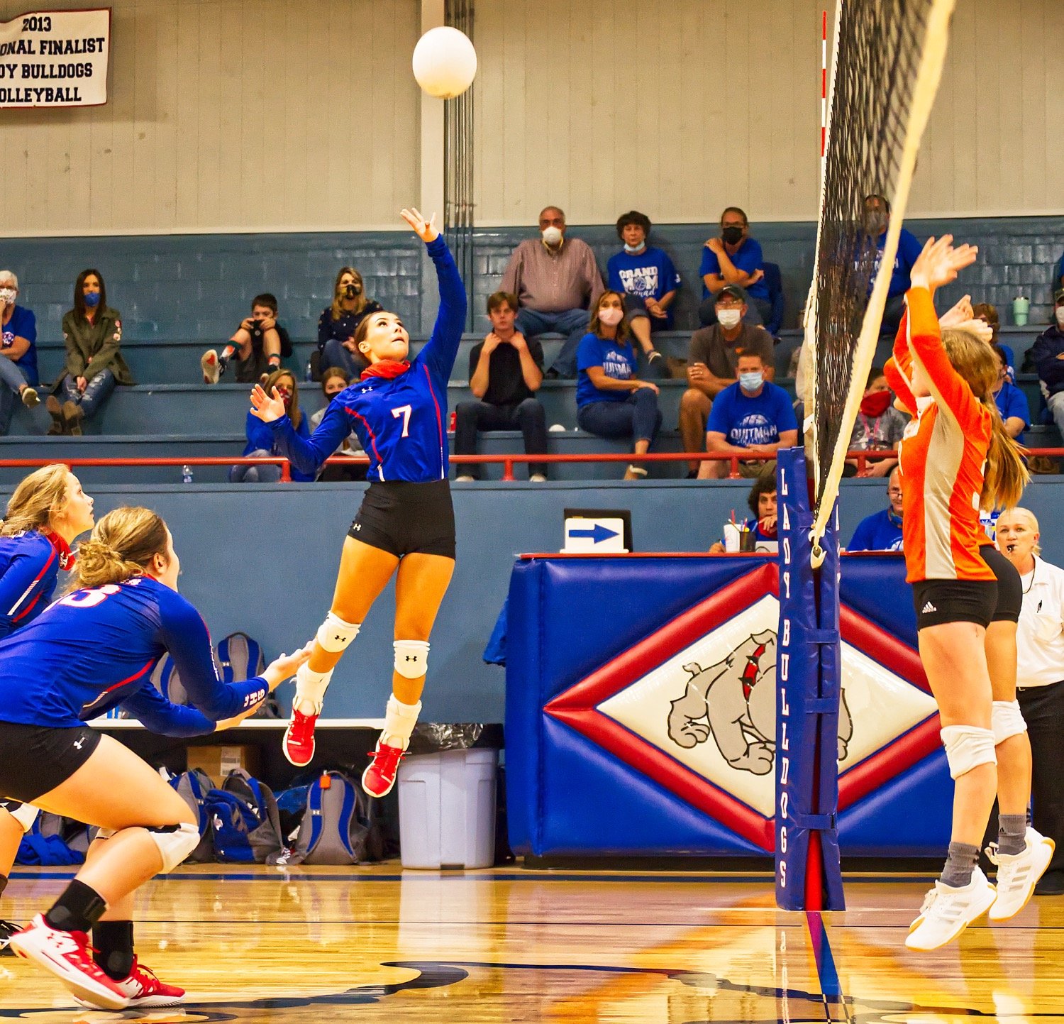 Brooklyn Marcee (7) of Quitman goes up for an effective touch shot against Mineola Friday. (Monitor photos by Sam Major)
